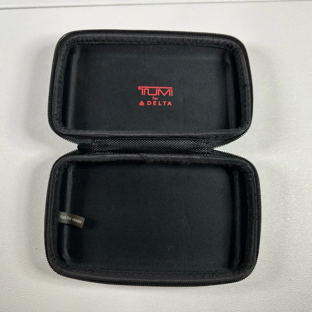 Tumi Hardshell Travel Case
